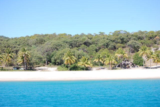 Middle Percy Island