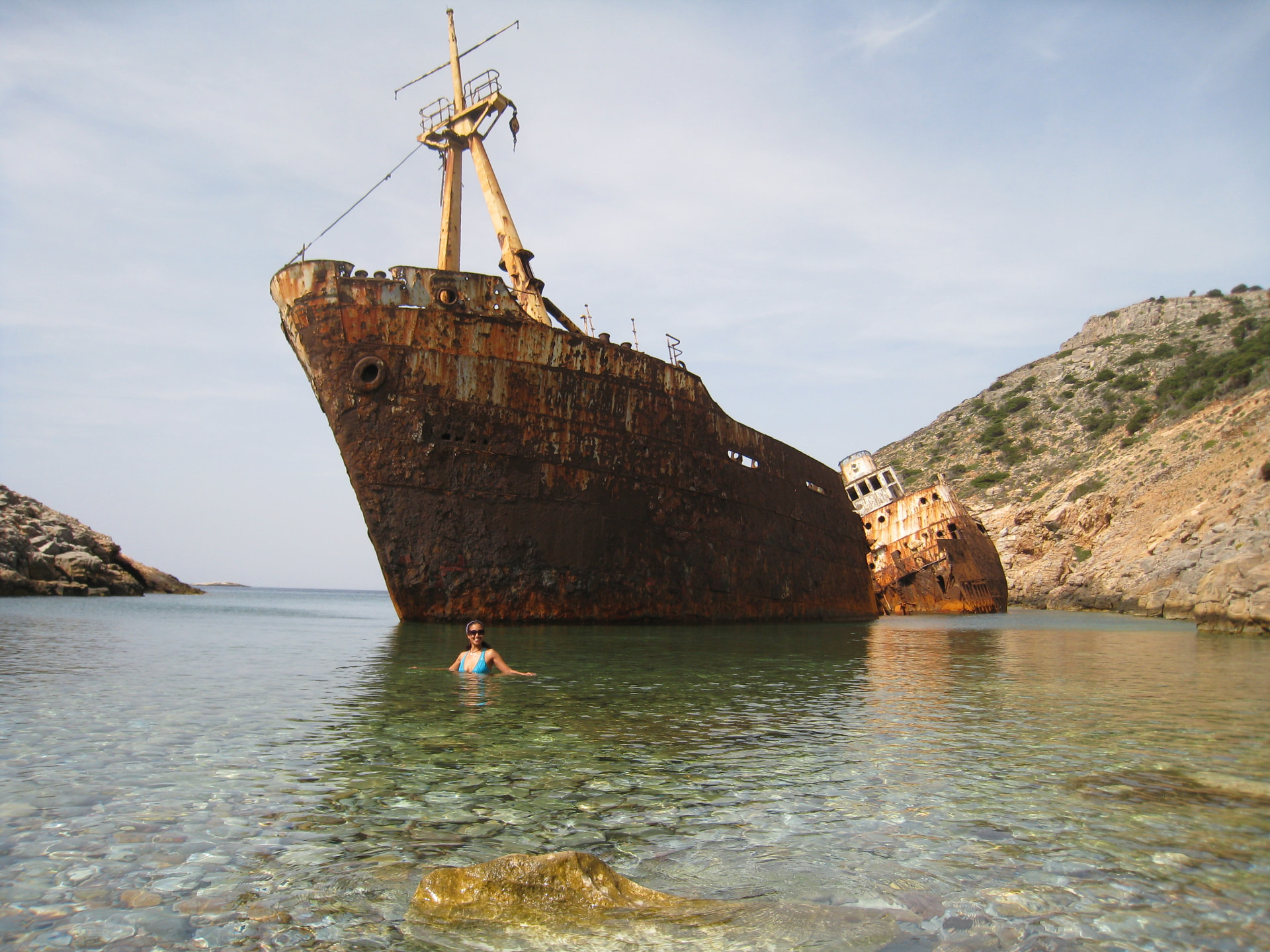 Milli swimming at the Olympia shipwreck, Agia Anna, Amorgos