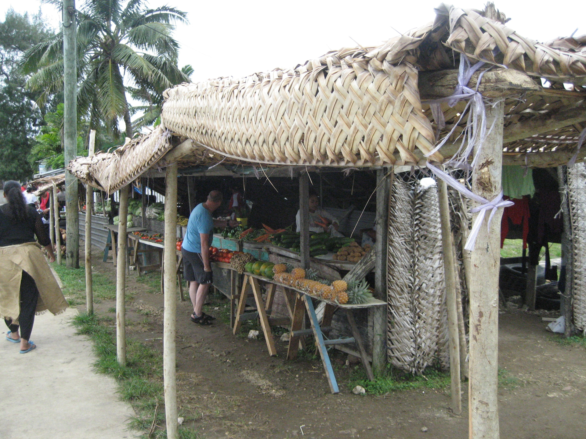 Tonga market - final provisioning for crossing to New Zealand