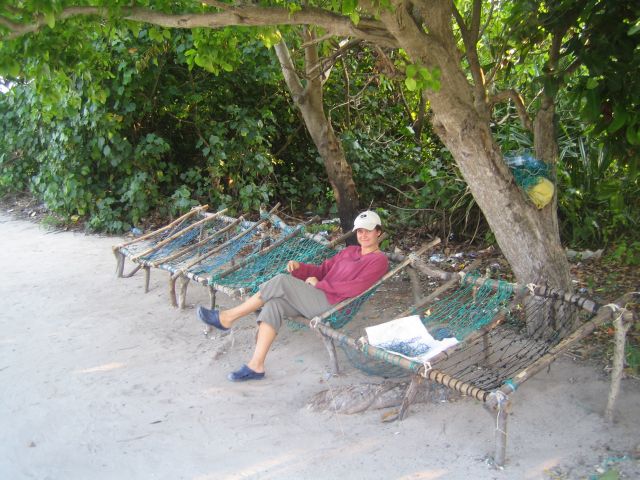 Amy enjoying Maldives lounging station